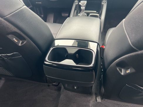 Certified 2022 Kia Telluride EX w/ EX Premium Package AWD/4WD image 20