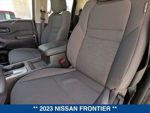 Used 2023 Nissan Frontier S w/ Technology Package AWD/4WD image 20