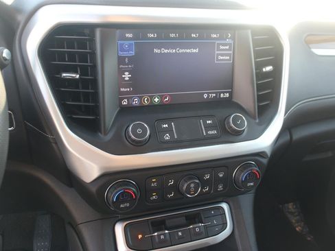 Used 2021 GMC Acadia SLE w/ Driver Convenience Package FWD image 21
