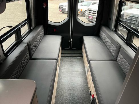 Used 2021 Mercedes-Benz Sprinter 3500 image 21