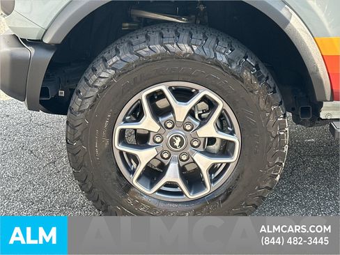 Used 2023 Ford Bronco Badlands AWD/4WD image 12