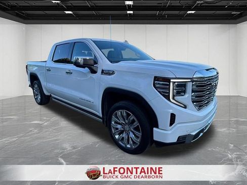 Used 2024 GMC Sierra 1500 Denali w/ Denali Reserve Package AWD/4WD image 7