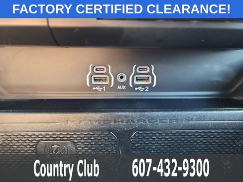Used 2025 RAM 1500 Big Horn AWD/4WD image 14