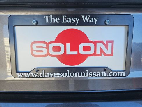 Used 2014 Toyota Camry LE image 31