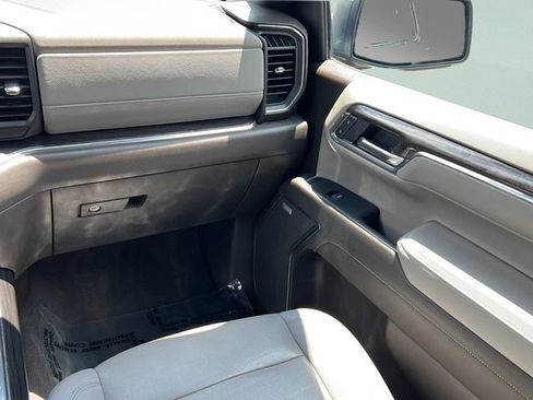 Used 2024 Chevrolet Silverado 1500 LTZ w/ LTZ Premium Package AWD/4WD image 16
