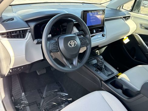 New 2026 Toyota Corolla Cross L image 7