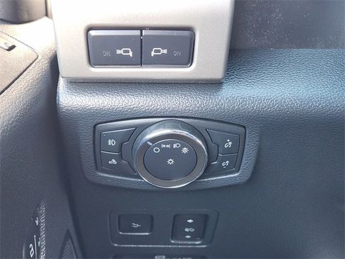 Used 2022 Ford F250 Lariat w/ Lariat Ultimate Package image 23
