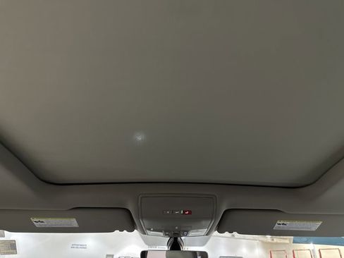 Certified 2022 Volkswagen Atlas SE w/ Panoramic Sunroof Package image 27