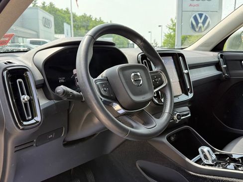 Used 2023 Volvo XC40 B5 Plus w/ Driver Assist Package AWD/4WD image 26