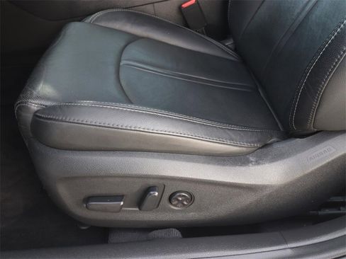 Used 2018 Hyundai Sonata Limited image 14