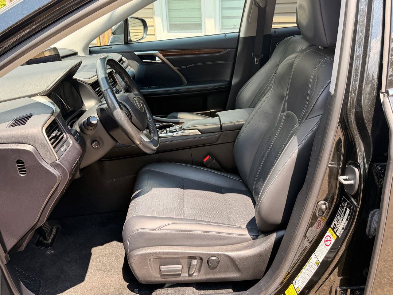 Used 2019 Lexus RX 350 AWD w/ Navigation Package image 18