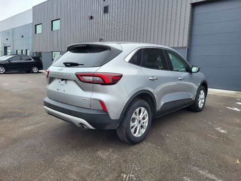 Used 2023 Ford Escape Active image 3
