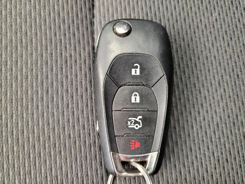 Used 2018 Chevrolet Cruze LT image 32