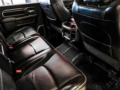 Used 2020 RAM 3500 Laramie image 33