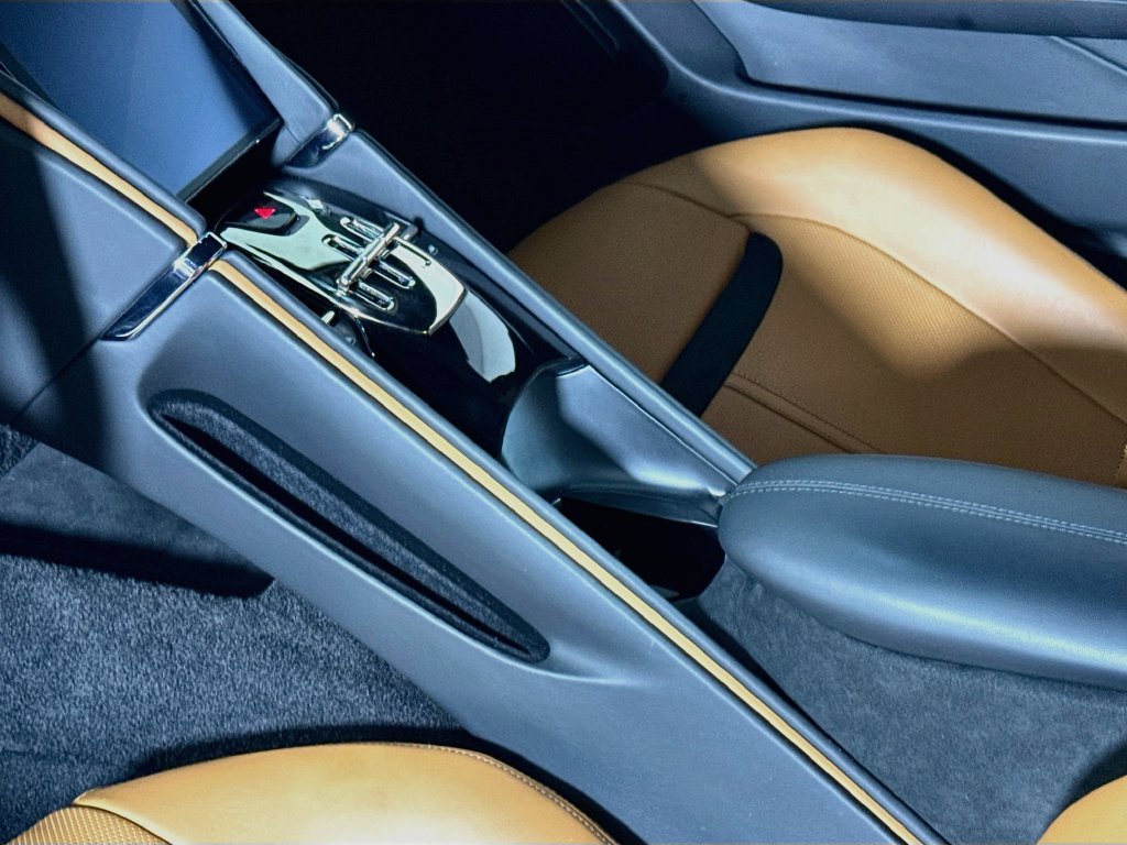 Certified 2022 Ferrari Roma RWD image 16