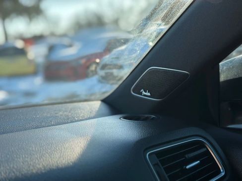 Used 2012 Volkswagen Jetta GLI image 38