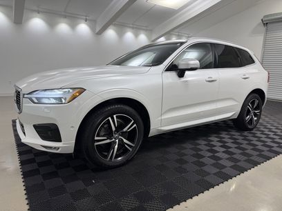 Used 2018 Volvo XC60 T6 R-Design w/ Convenience Package