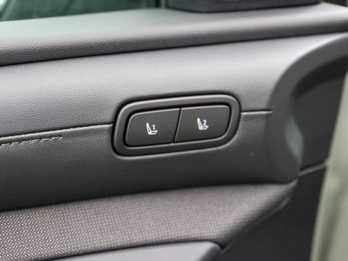 New 2025 Hyundai Santa Cruz Limited image 9