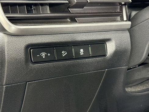 Used 2024 Kia Telluride S w/ S Sunroof Package image 15