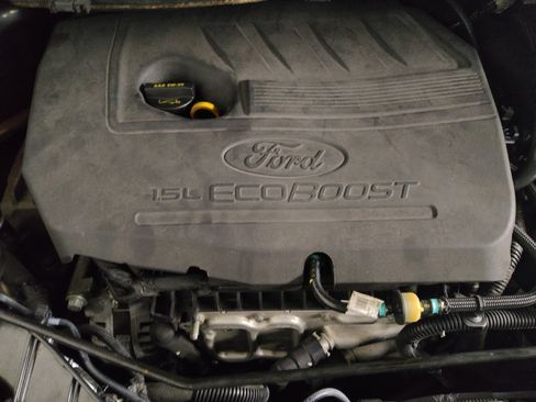 Used 2018 Ford Escape SEL AWD/4WD image 30