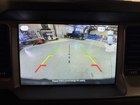 Used 2025 Ford Bronco Outer Banks image 10