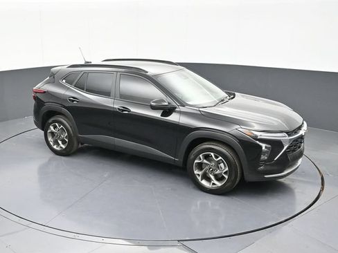 New 2026 Chevrolet Trax LT w/ Driver Confidence Package FWD image 56