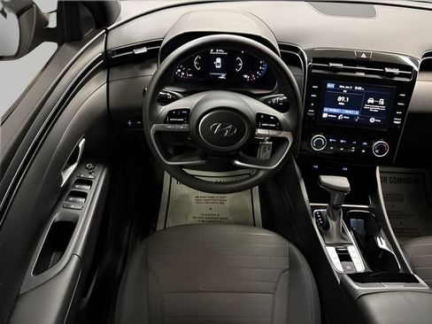 Used 2024 Hyundai Santa Cruz SE image 13