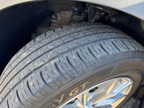 Used 2023 Honda CR-V EX-L image 27