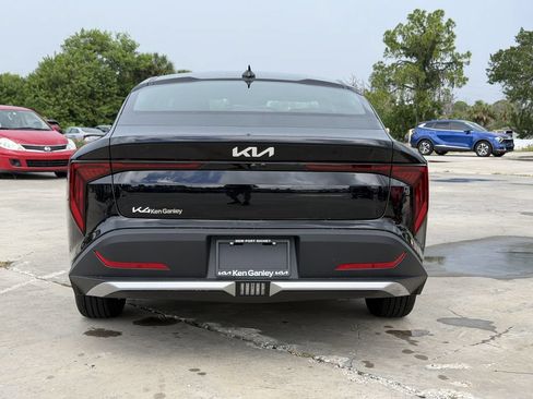 New 2026 Kia K4 FWD image 6