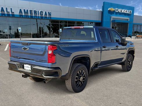 Used 2026 Chevrolet Silverado 2500 Custom w/ Custom Value Package AWD/4WD image 8