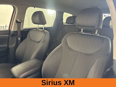 Used 2019 Hyundai Santa Fe SEL image 10