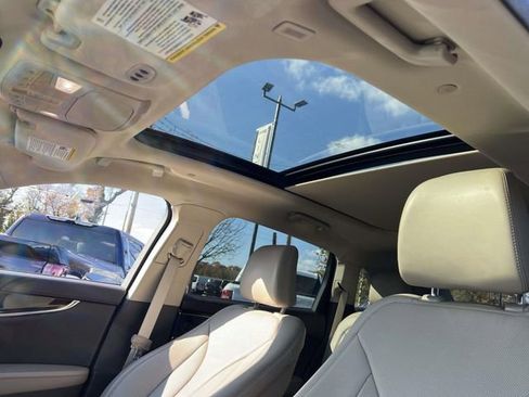 Certified 2021 Lincoln Nautilus Reserve image 12