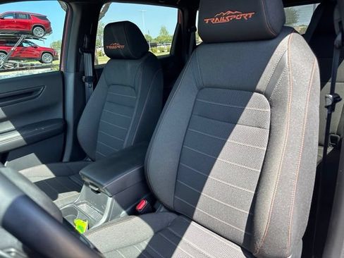 Used 2026 Honda CR-V TrailSport image 11