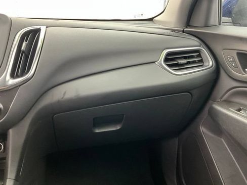 Used 2022 Chevrolet Equinox LT FWD image 8