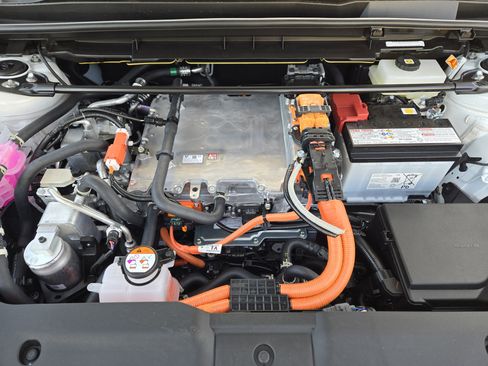 New 2026 Lexus RZ 350e 2WD w/ Convenience Package image 21