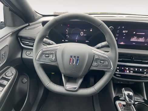 New 2026 Buick Envista Avenir image 12