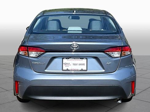 Certified 2025 Toyota Corolla LE image 5