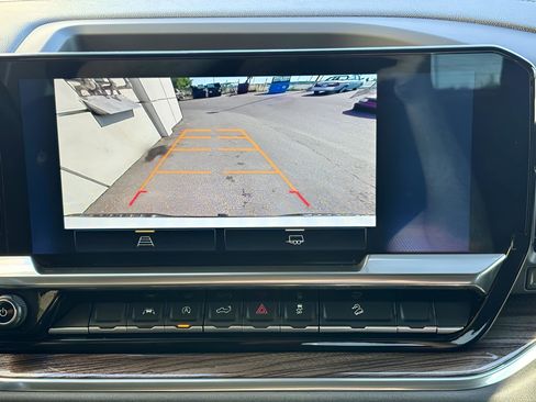 Used 2022 Chevrolet Silverado 1500 LT Trail Boss image 22