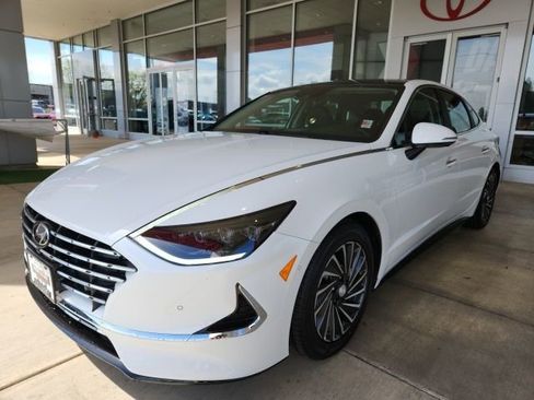 Used 2022 Hyundai Sonata Limited FWD image 5