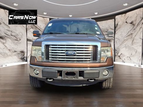 Used 2011 Ford F150 XLT w/ XLT Chrome Pkg AWD/4WD image 2