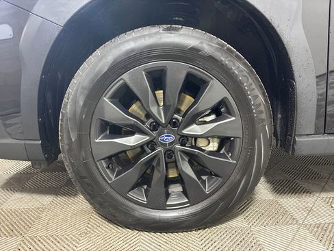 Certified 2025 Subaru Outback Onyx Edition XT image 6