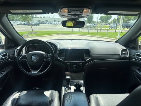 Used 2020 Jeep Grand Cherokee Limited w/ Premium Lighting Group RWD image 16