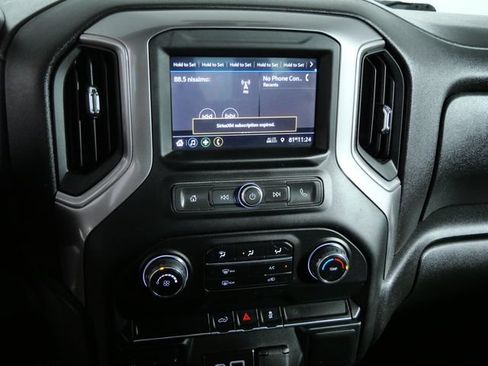Used 2022 Chevrolet Silverado 2500 Custom w/ Gooseneck/5TH Wheel Package AWD/4WD image 21