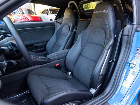 Certified 2024 Porsche 718 Boxster Spyder RS w/ Light Design Package image 5