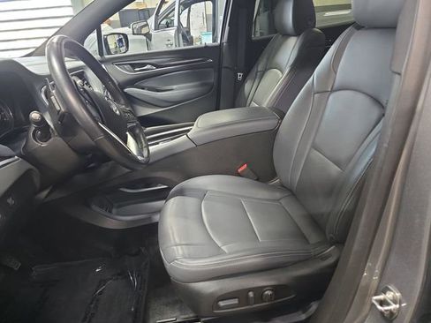 Used 2023 Buick Enclave Essence w/ Experience Buick Package AWD/4WD image 18