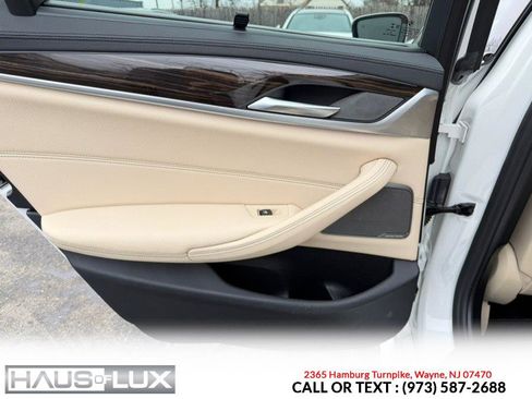 Used 2020 BMW 540i xDrive w/ Executive Package image 10