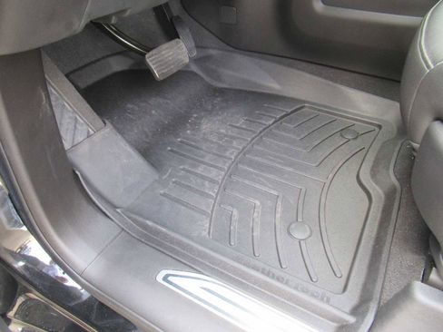 Used 2021 Chevrolet Silverado 1500 LTZ w/ LTZ Premium Package image 29