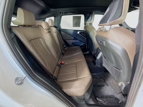 Used 2025 BMW X3 xDrive30i w/ Premium Package image 27