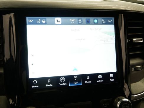 Certified 2023 RAM 1500 Laramie image 37