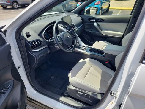Used 2024 Mitsubishi Eclipse Cross SEL AWD/4WD image 15